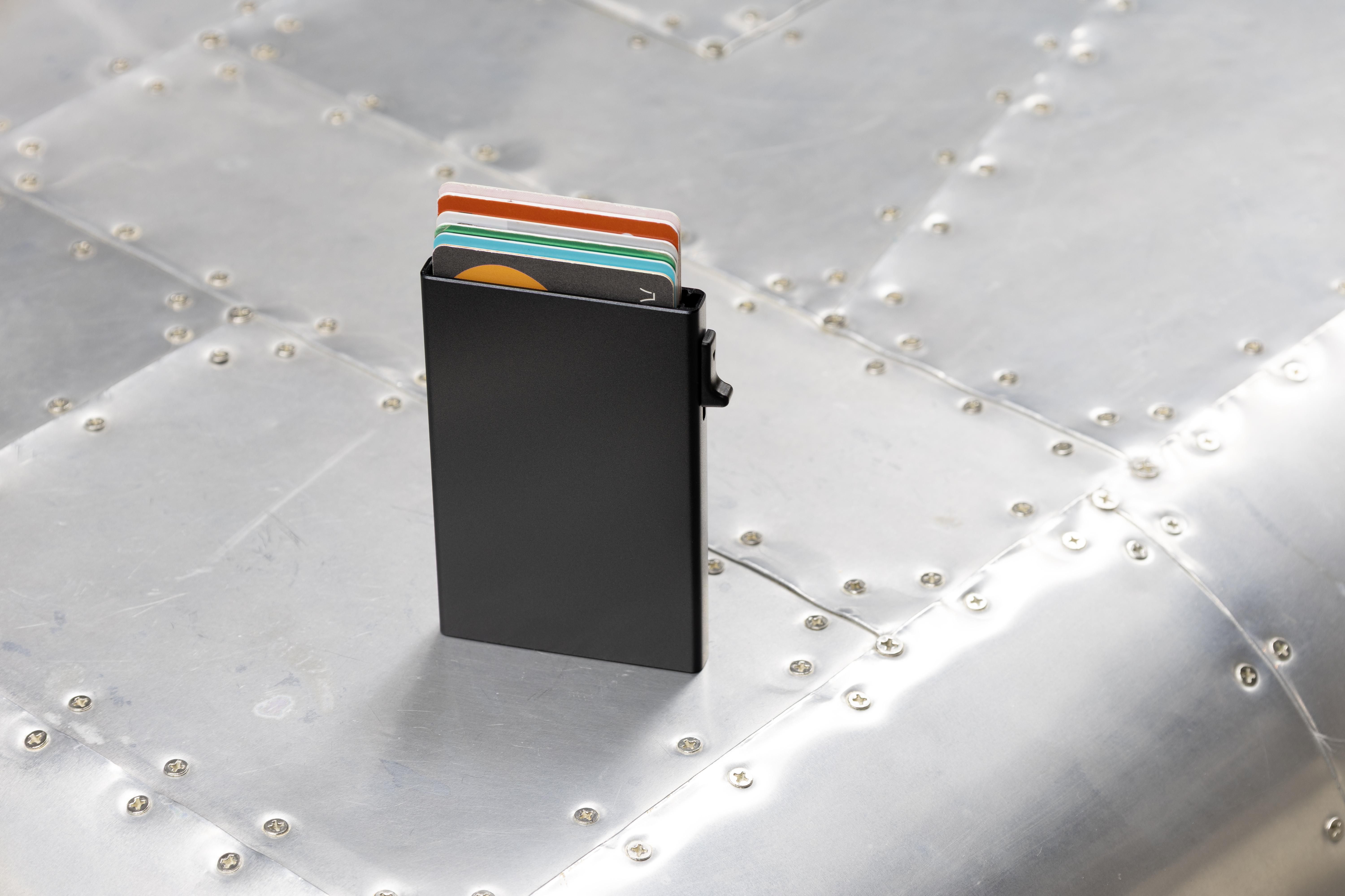 BrandCharger pasjeshouder Wally Mag | MagSafe-compatibel thumbnail